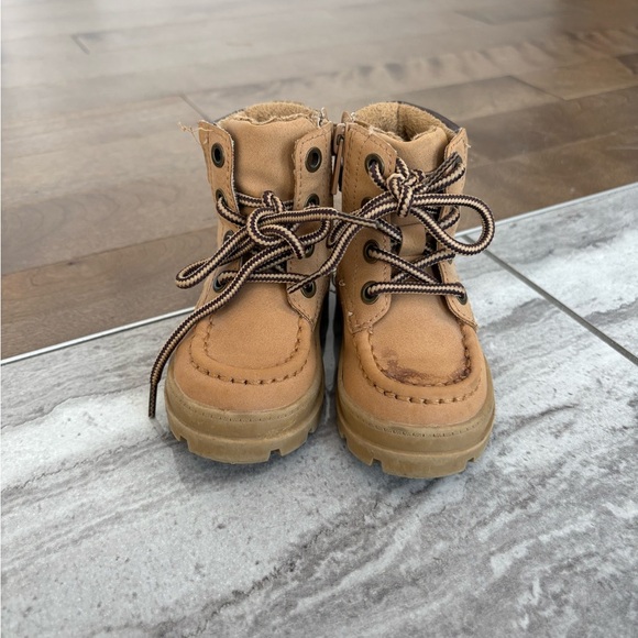 H&M Brown Kids Boots - Picture 1 of 6